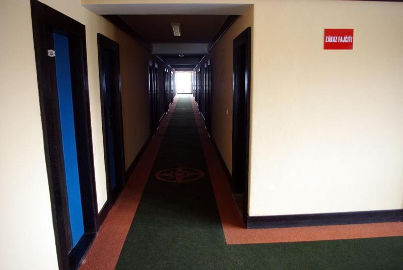 Hotel Gerlach Попрад Екстериор снимка
