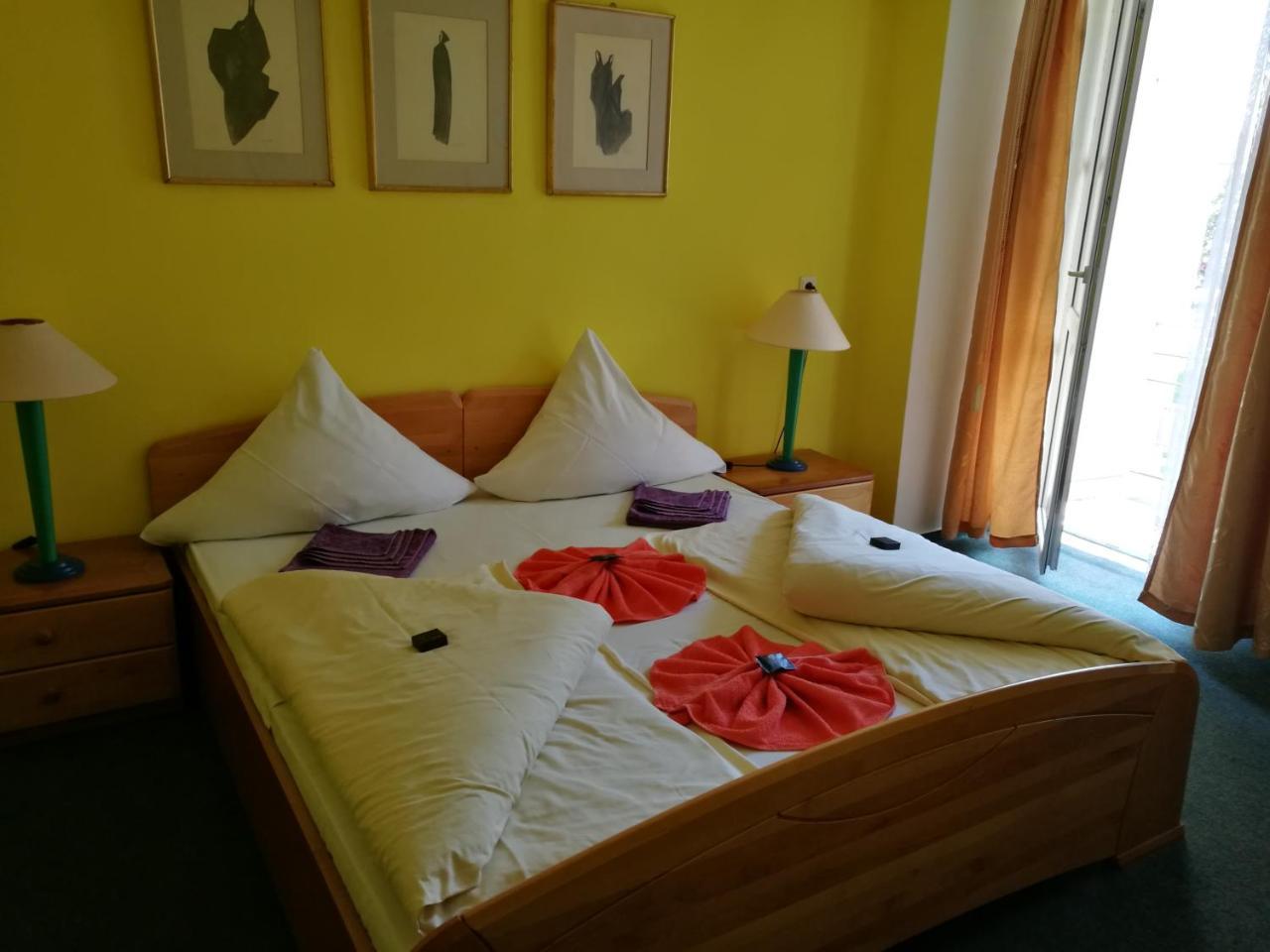 Hotel Gerlach Попрад Екстериор снимка